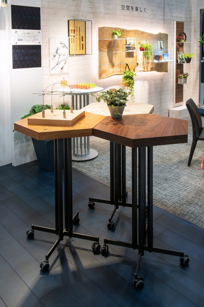 スタンディングデスク