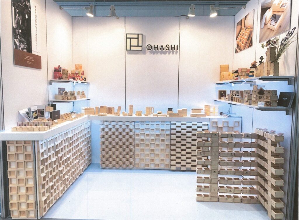 大橋量器さんの枡とコラボ