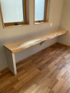 トチ　テーブルカウンター