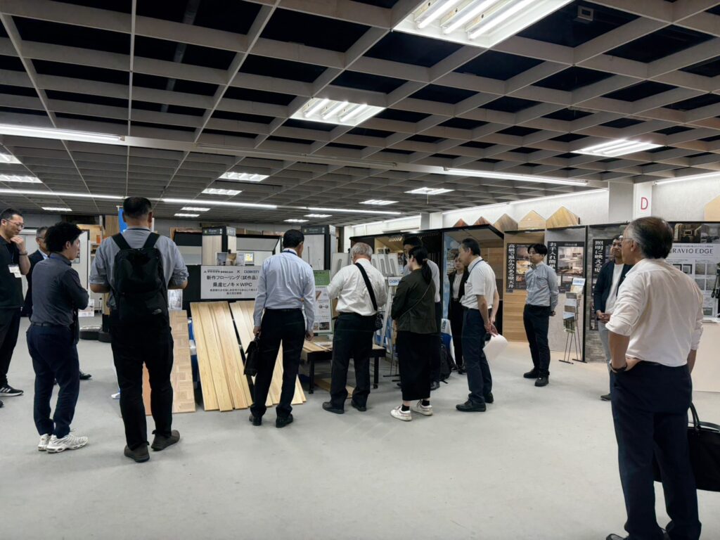 5/21・22に板蔵ファクトリーにて「非住宅建築と木質内装展2026」を開催しました