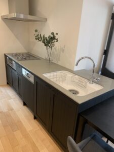 無垢キッチン・洗面・ドア